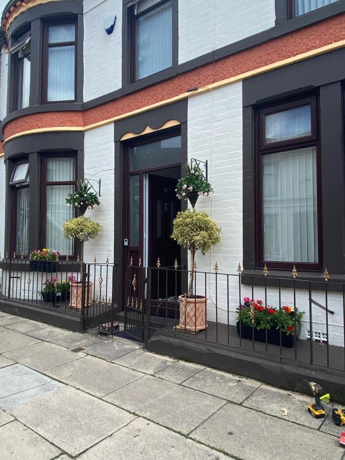 Surescape House Villa Liverpool Dış mekan fotoğraf