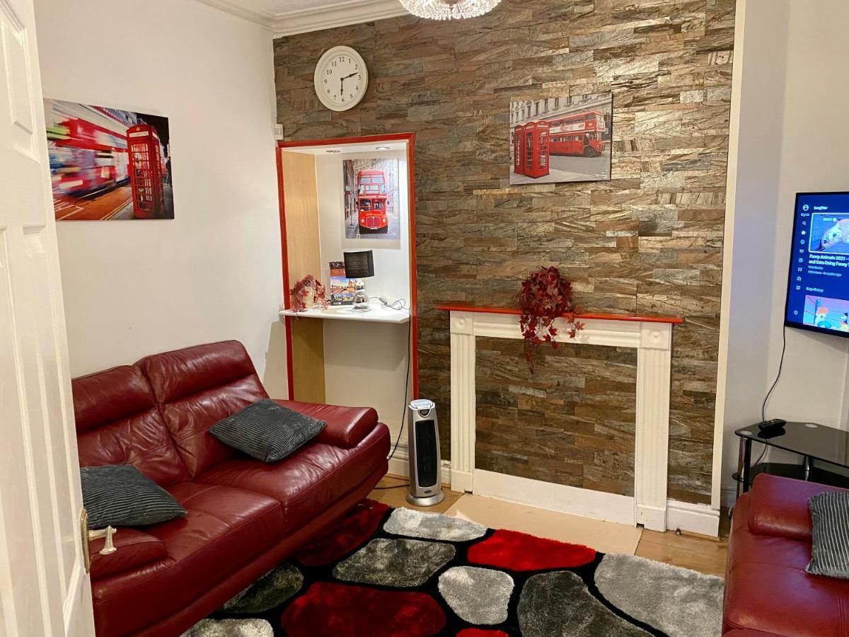 Surescape House Villa Liverpool Dış mekan fotoğraf