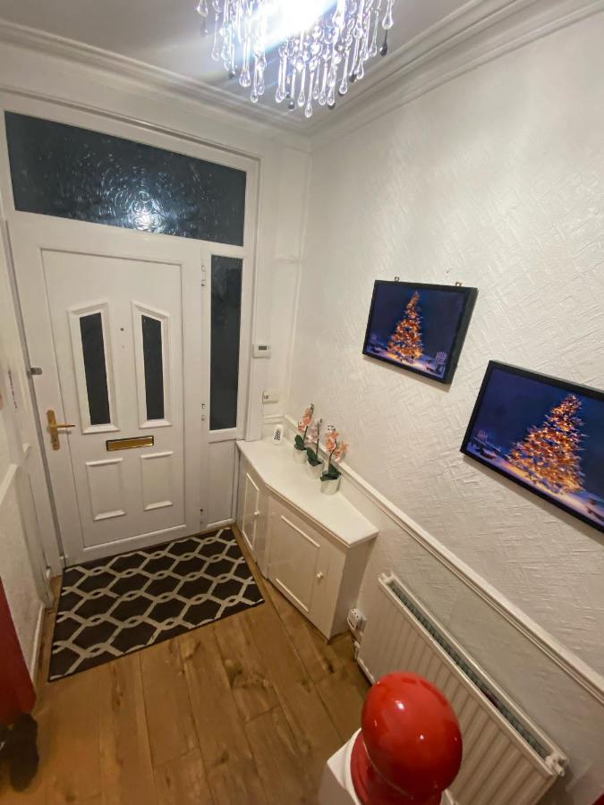 Surescape House Villa Liverpool Dış mekan fotoğraf